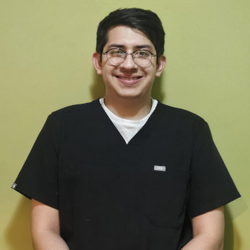 Ivan Villatoro, Hearing Instrument Specialist trainee